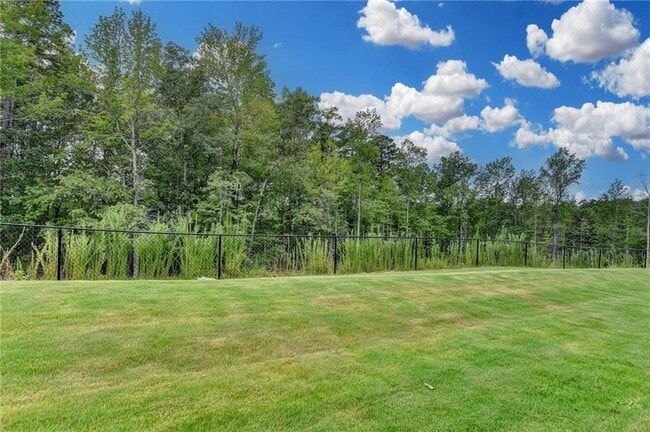 Building Photo - 953 Woods Chapel Rd