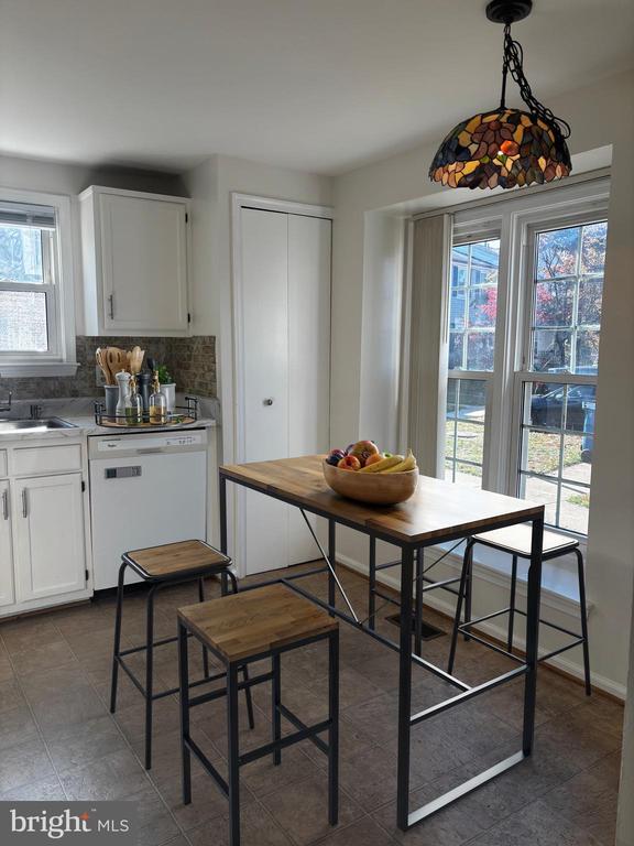 Building Photo - 14428 Black Horse Ct