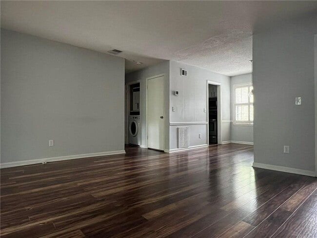 Building Photo - 97 De Arc Pl NW