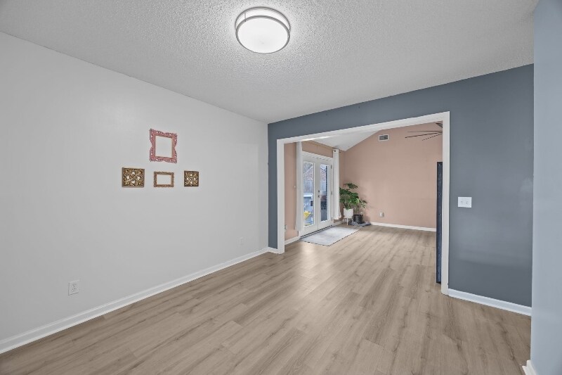 Building Photo - 1308 Markley Ct