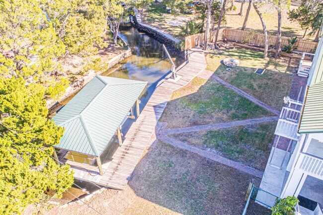 Building Photo - 2247 S Waterman Dr