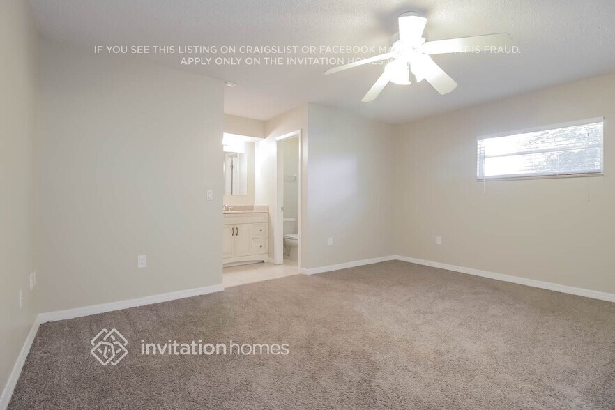 Building Photo - 6433 Swallow Hill Dr