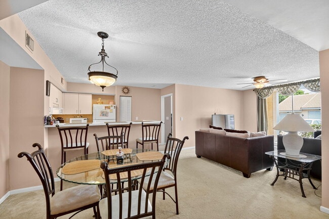 Building Photo - 1733 Village Blvd