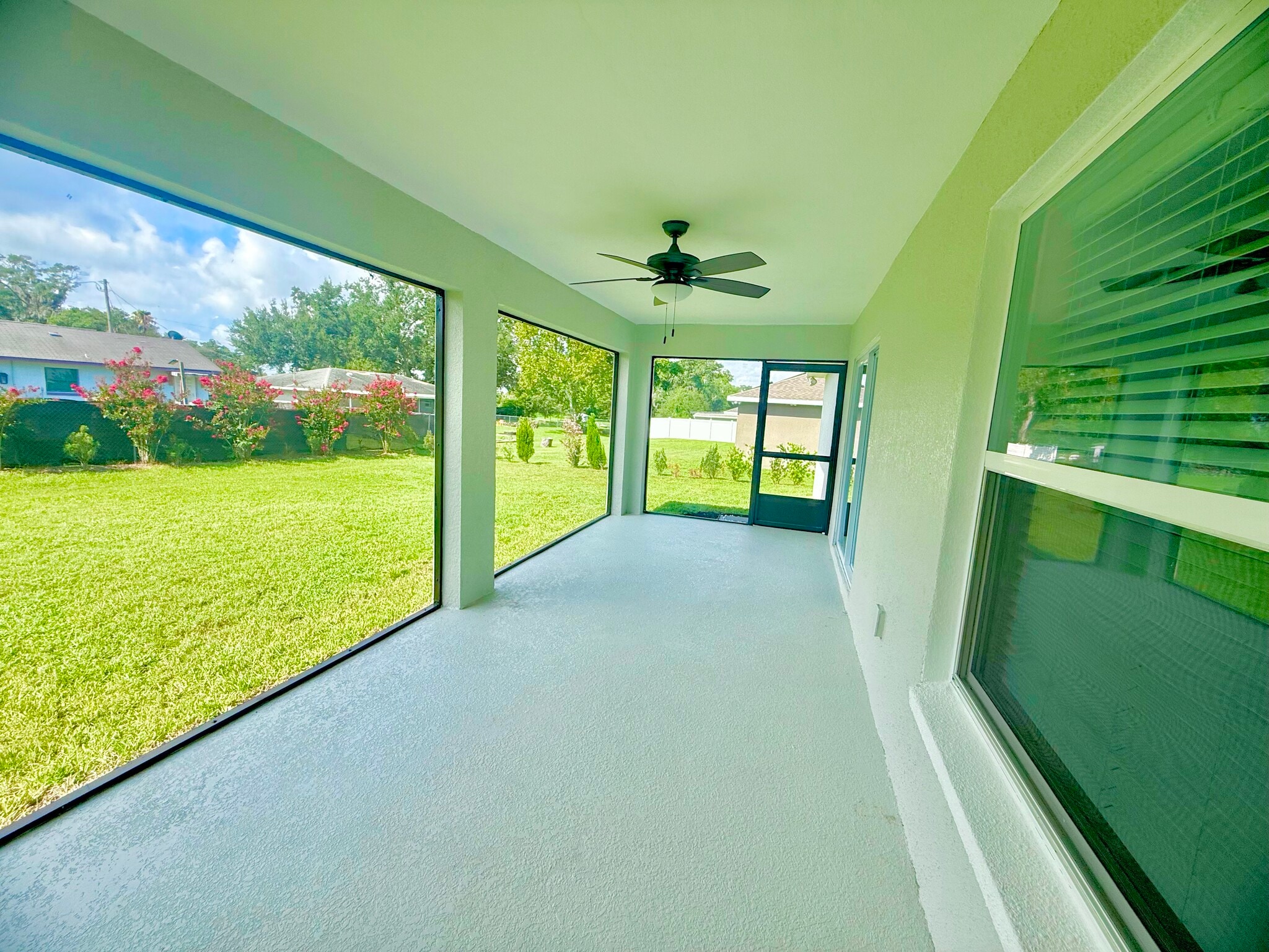 Building Photo - 2139 Sutton Ridge Ave