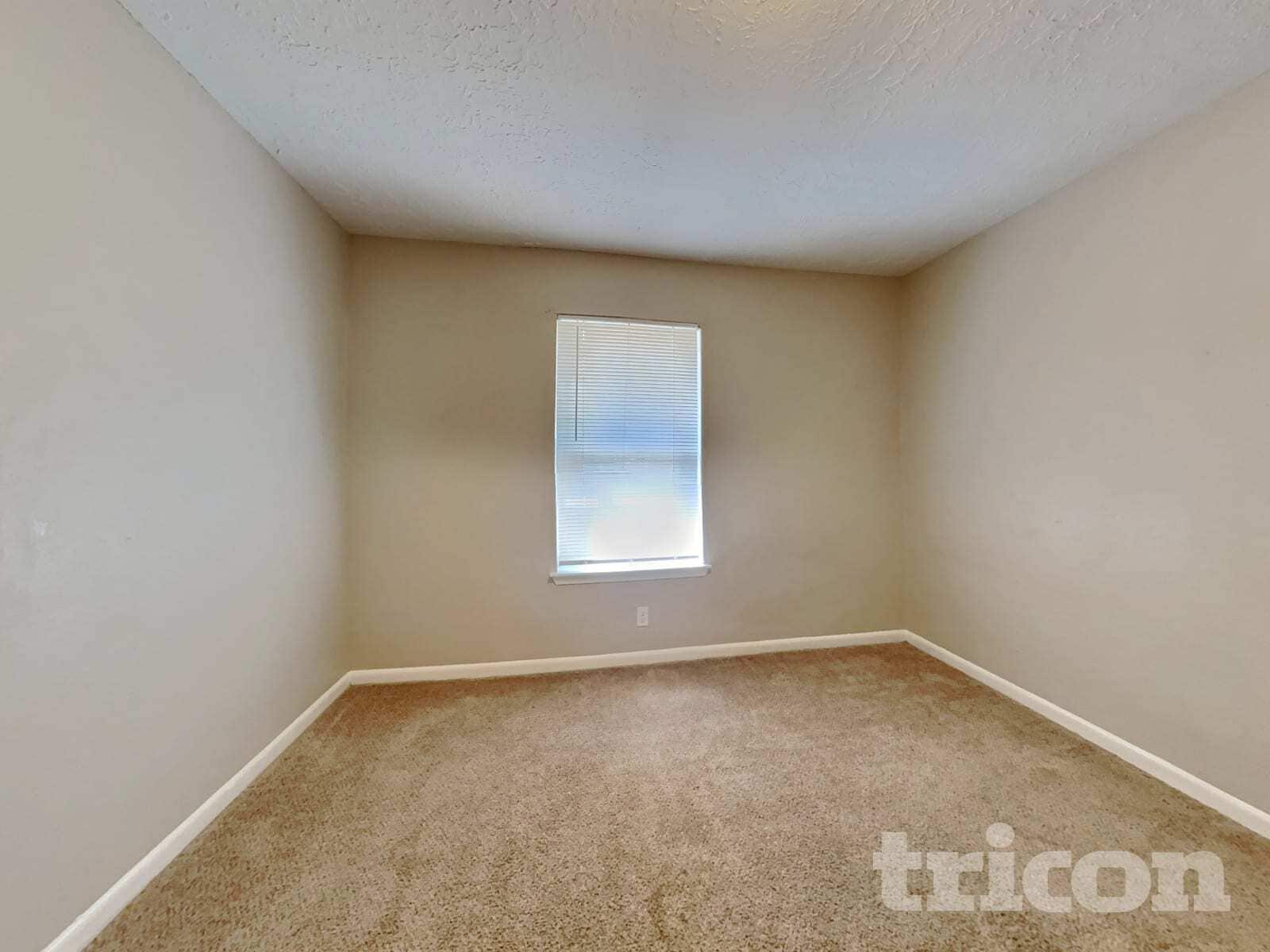 Building Photo - 13307 Venice Cir