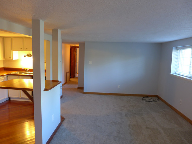Building Photo - Jefferson Ridge