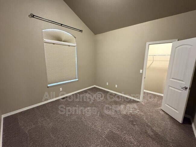 Building Photo - 17888 White Marble Dr