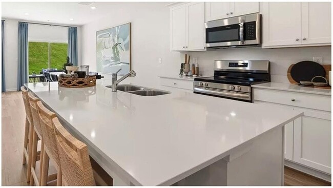 Building Photo - 18 Gulfstream Dr