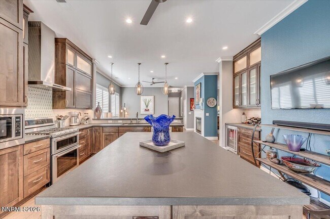 Building Photo - 10562 Thistle Berry Ct