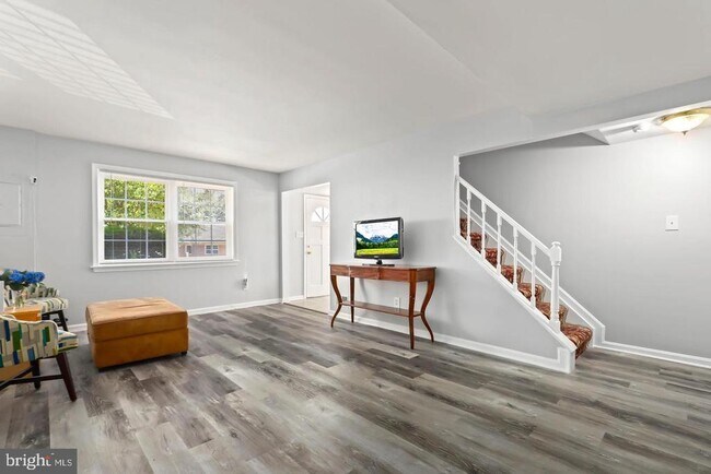 Building Photo - 9904 Hagel Cir
