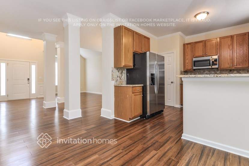 Building Photo - 5600 Keowee Way