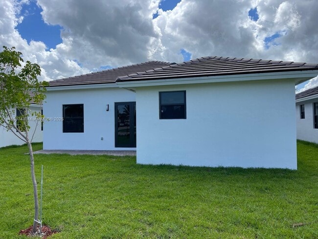 Building Photo - 19447 SW 124th Ct