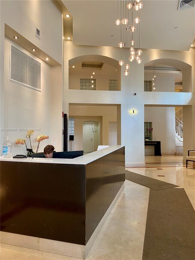 Building Photo - 3330 NE 190th St