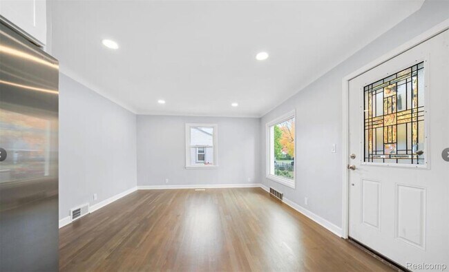 Building Photo - 4214 Berkshire Rd