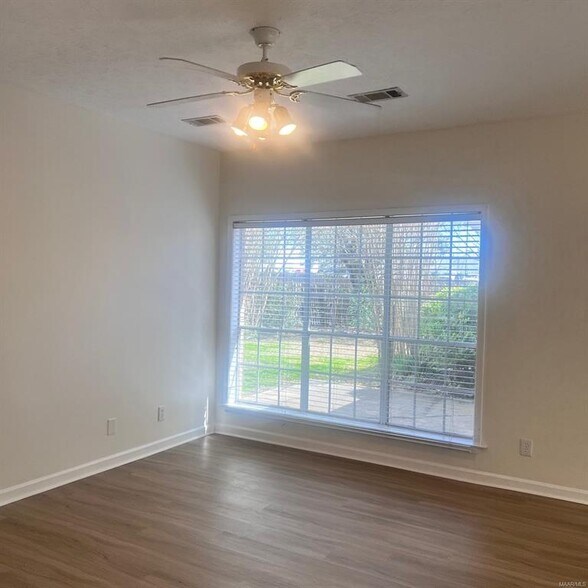 Building Photo - 4613 Harvest Way