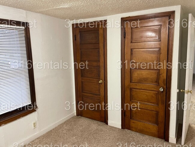 Building Photo - $775 - 2 bed 1 bath - Single Family Home