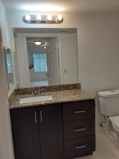 Building Photo - 4151 San Marino Blvd