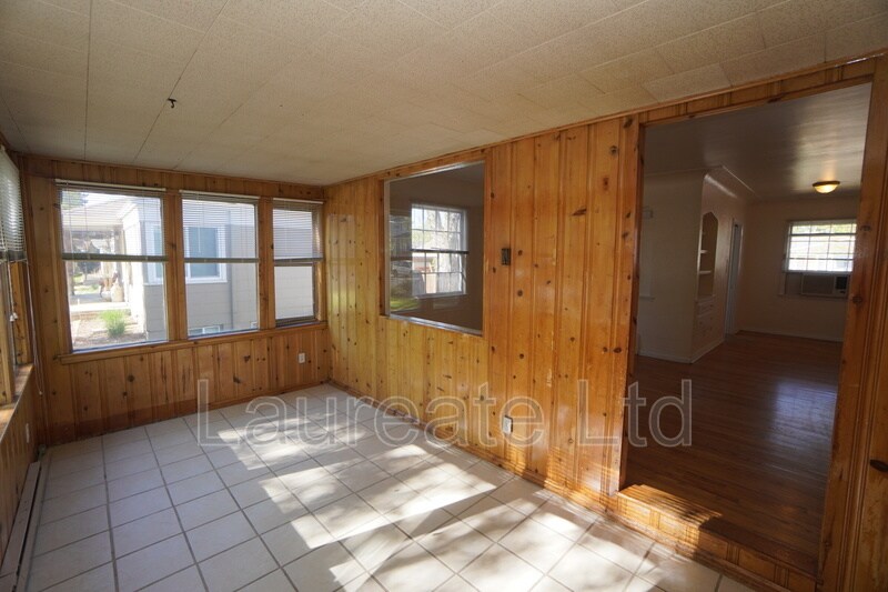 Building Photo - 2425 S Humboldt St