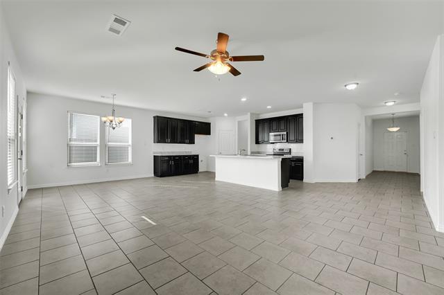 Building Photo - 309 Emerald Creek Dr