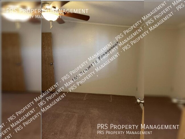 Building Photo - 2535 N Lema Dr