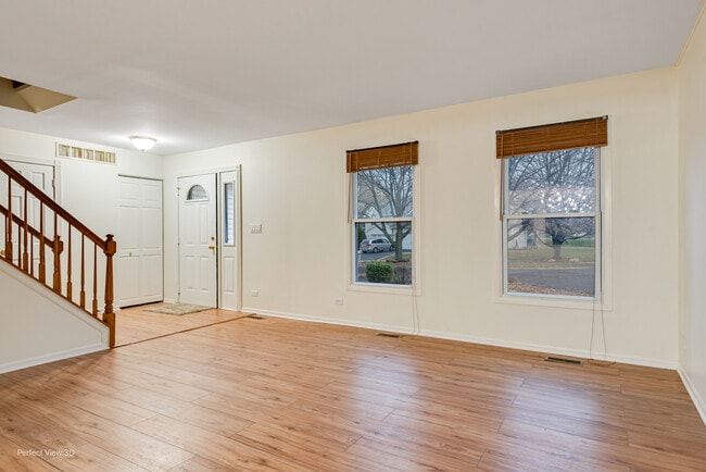 Building Photo - 255 Ironbark Ct