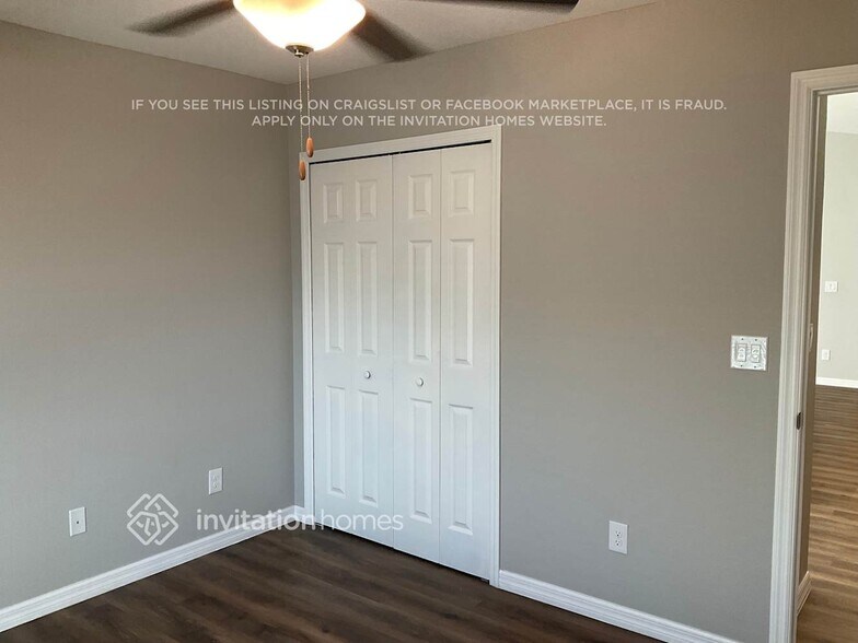 Building Photo - 16063 Dinal Dr