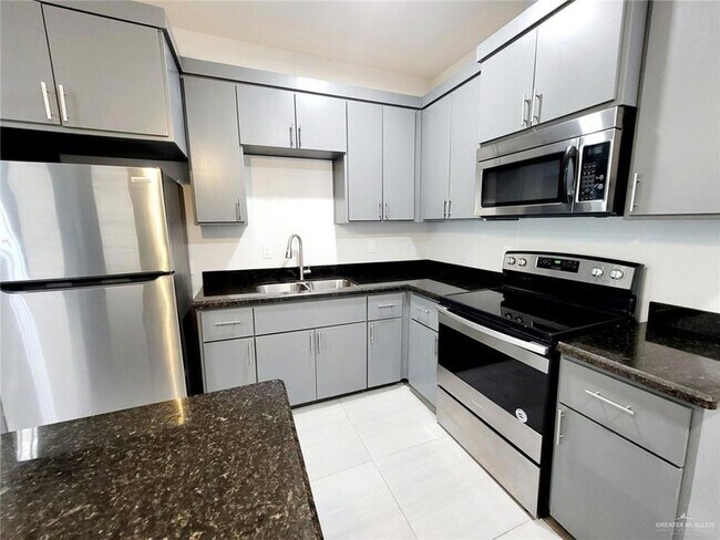 Building Photo - 2101 Taxco Ct
