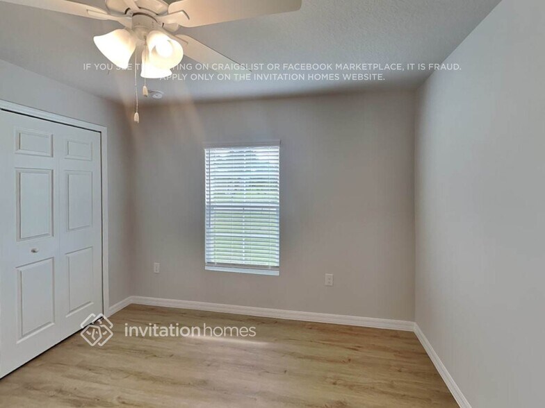 Building Photo - 531 Ladyslipper St