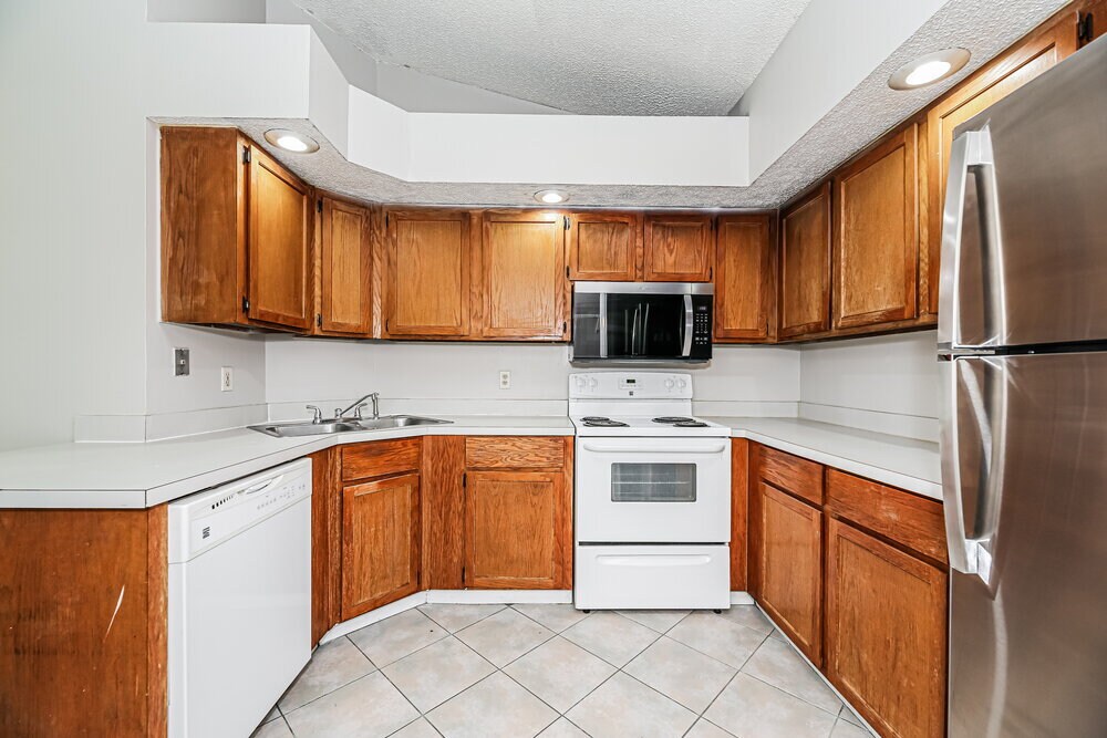 Building Photo - 2513 Townsquare Dr
