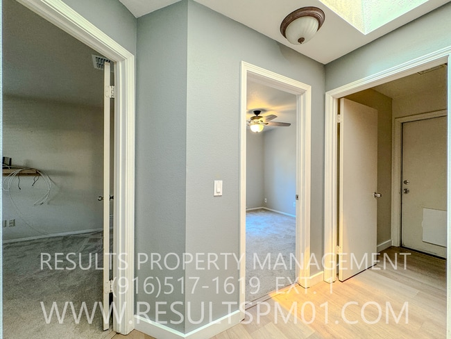 Building Photo - Lovely Upgraded Rocklin Home