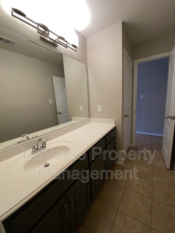 Building Photo - 7404 Gairlock Dr