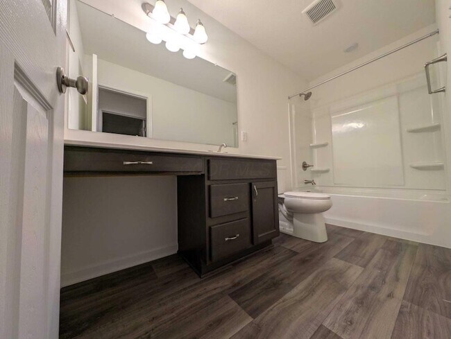 Building Photo - 8246 Woodstar Dr