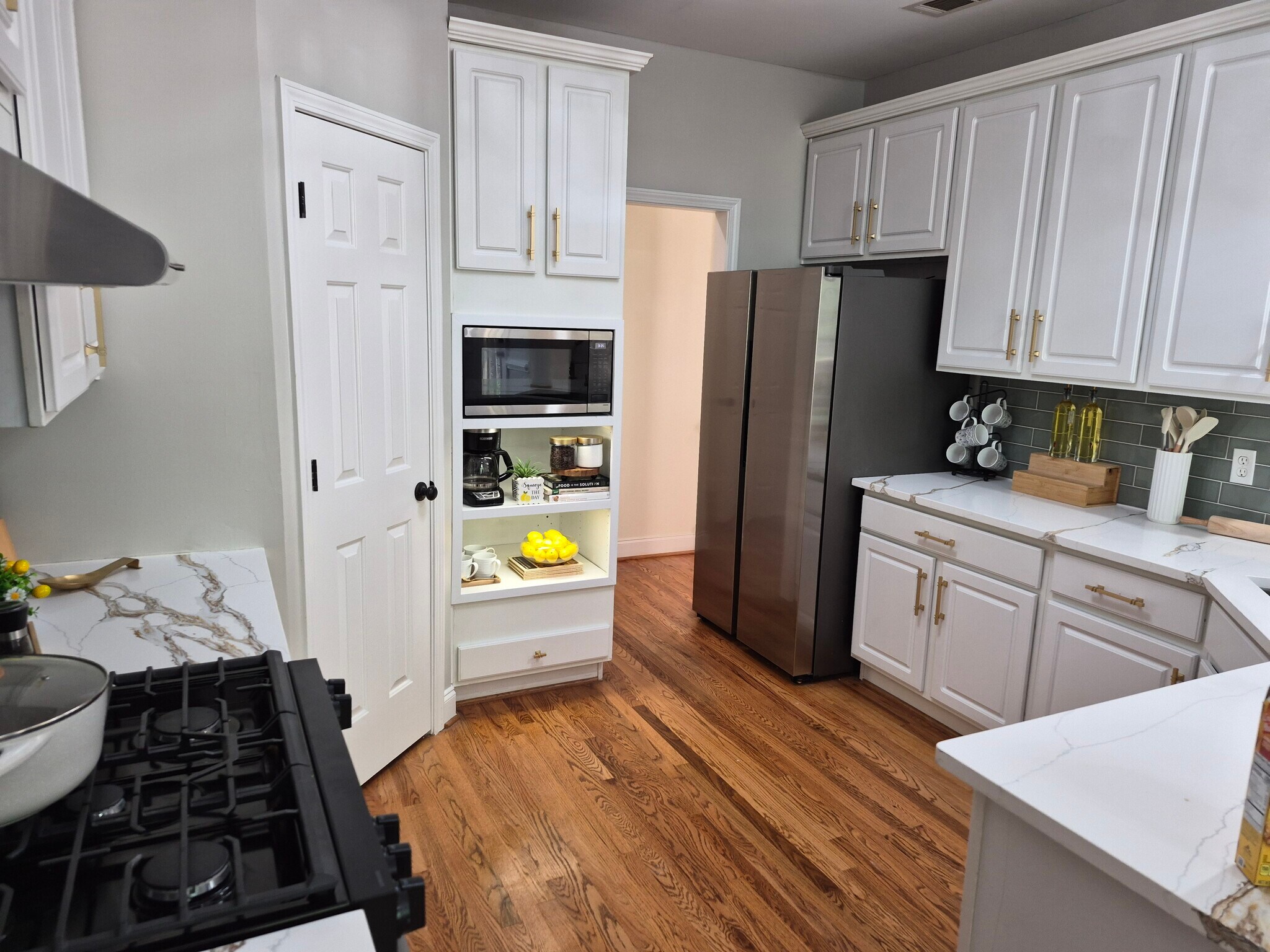 Building Photo - 4315 Rosemont Dr