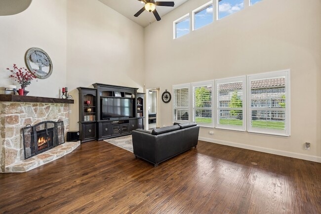 Building Photo - 1737 Adalina Dr