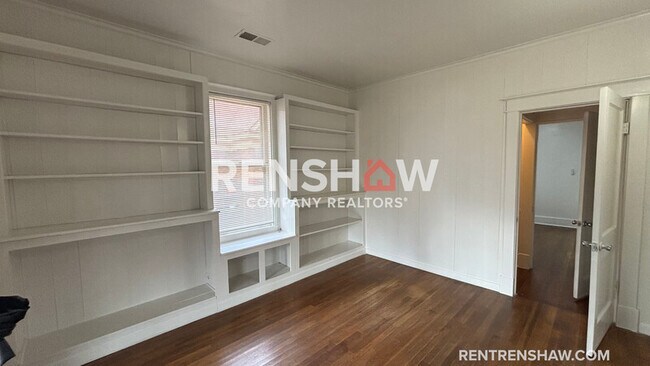 Building Photo - 1980 Snowden Ave