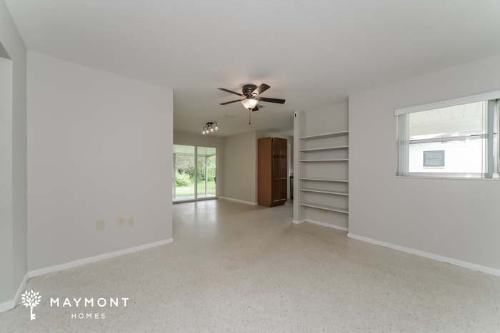 Building Photo - 850 17th Terrace NE