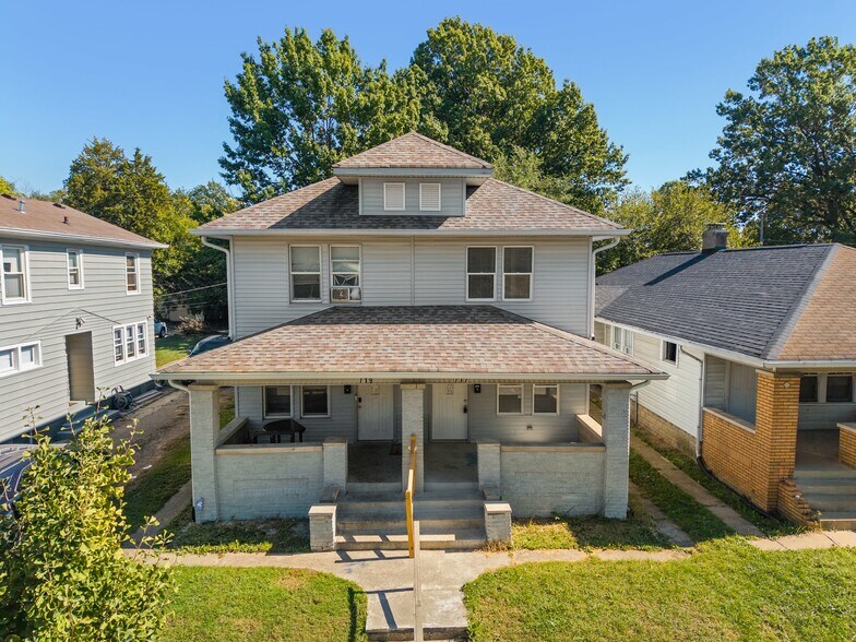 Unit 717 is on the right side - 717 N Grant Ave