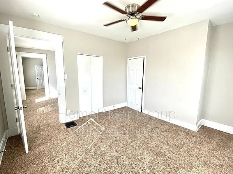 Building Photo - 4319 Hays Ave