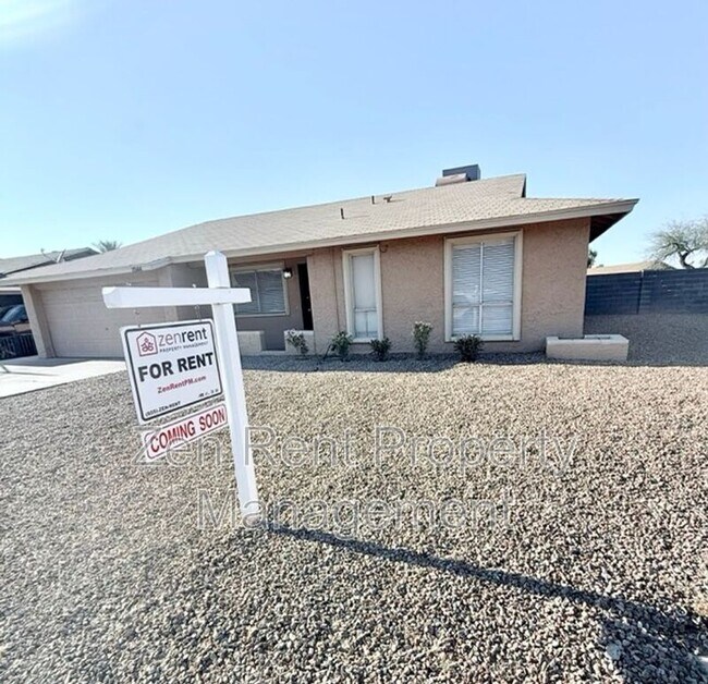 Building Photo - 1044 E Harmony Ave