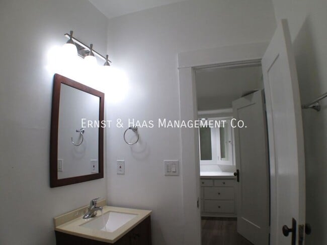 Building Photo - 969 2nd St