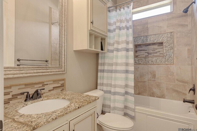 Building Photo - 100 Flora Springs Dr