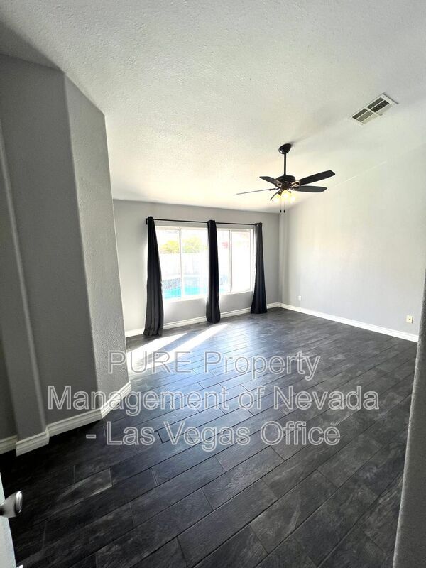 Building Photo - 1401 Healing Waters Ln