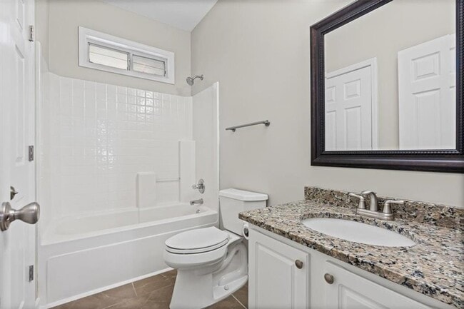 Building Photo - 5551 Wood Vale Ct