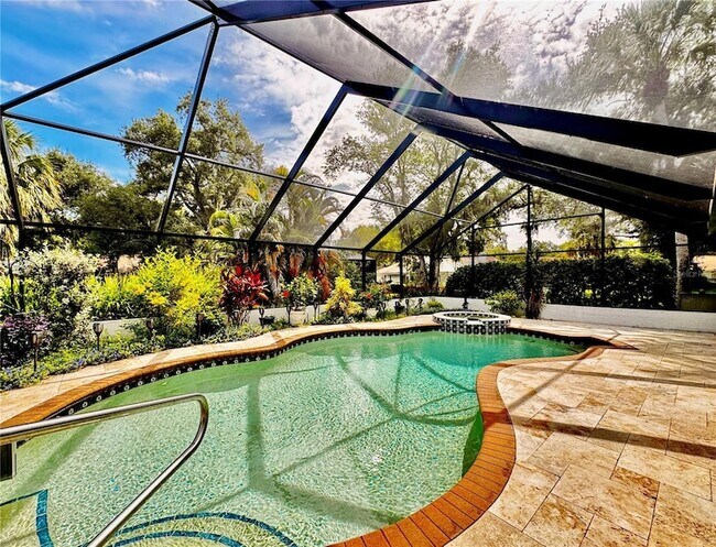 Building Photo - 3601 Garden Lakes Clenet
