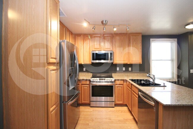 Building Photo - 4144 E Jasper Dr