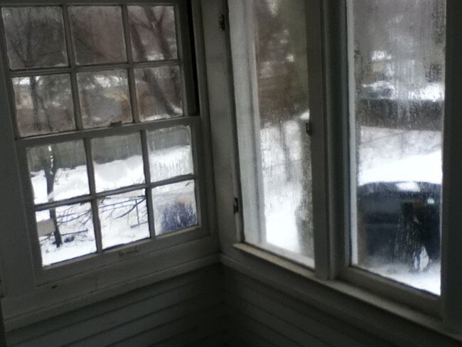 Building Photo - 126 Palmer St NE