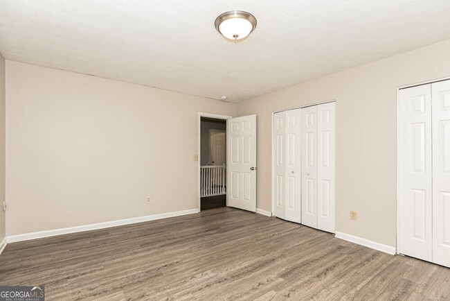 Building Photo - 1268 Brandl Dr SW