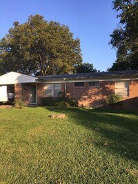 Building Photo - Beautiful 3 Bedroom in Mesquite!