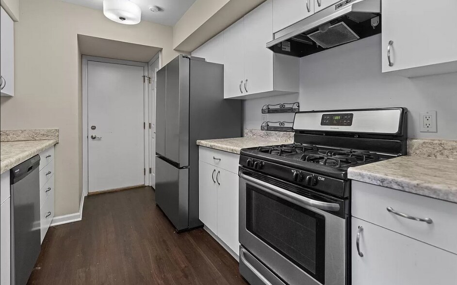 Building Photo - 2836 Holborn Cir