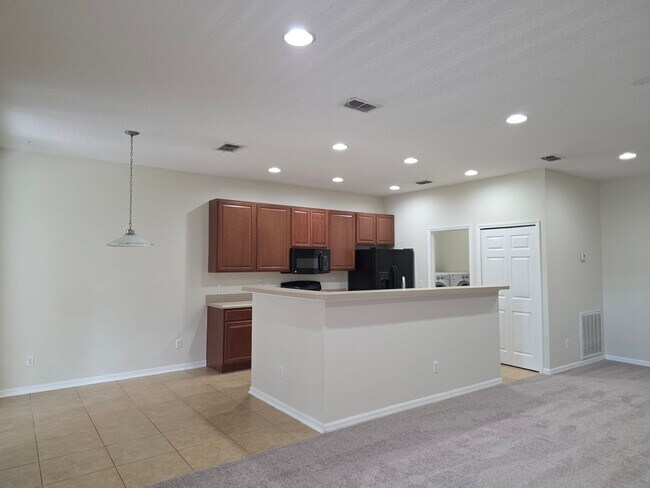 Building Photo - Three Bedroom Home at Charleston Park in Apopka